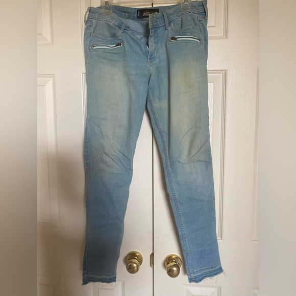 Holister low rise jeans - Picture 2 of 5